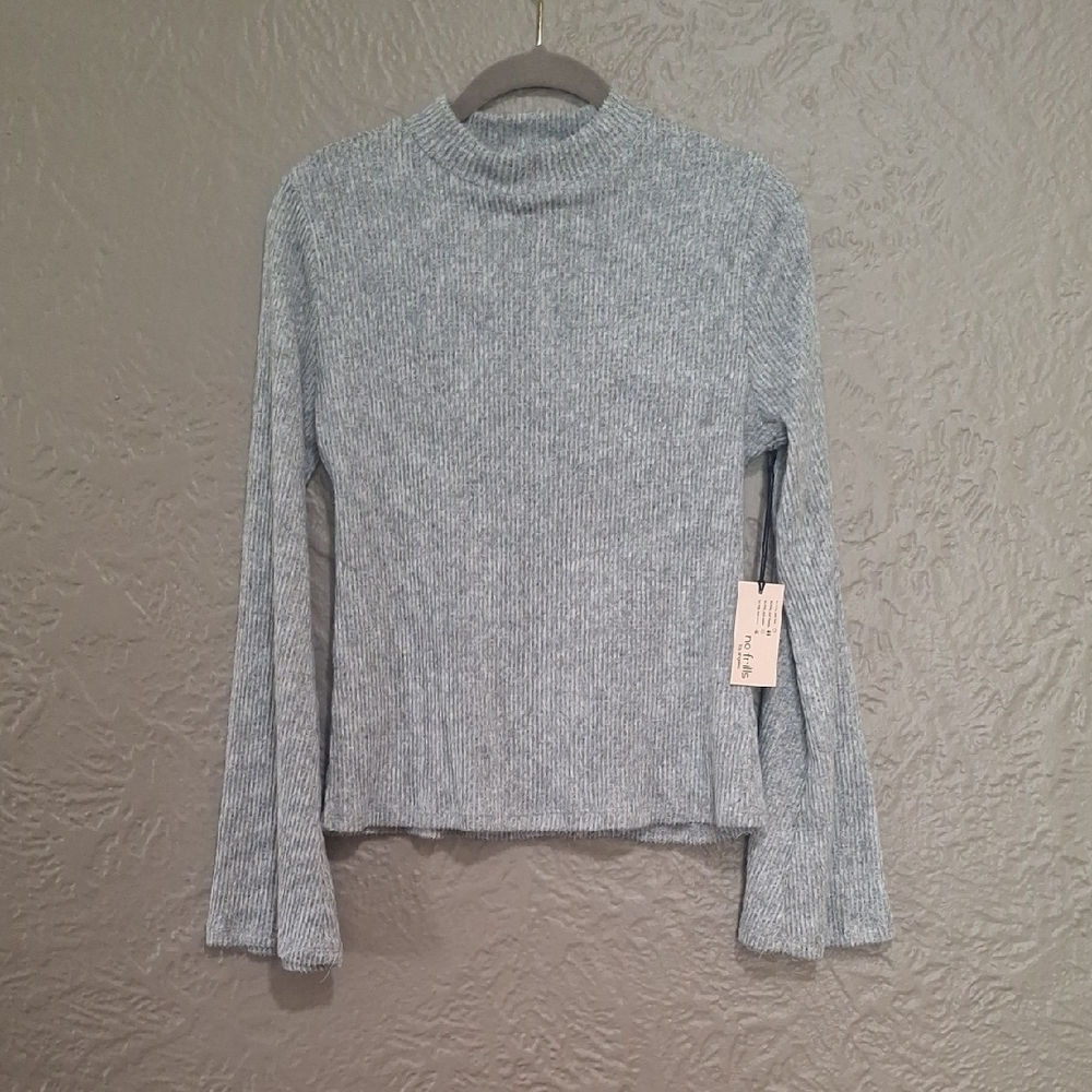 NEW No Frills Women's Gray Ribbed Short Sleeve Top Size L